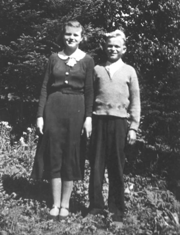 350: Bridget and Francis Walsh (not at Red Island). (circa 1938) [courtesy of Mary Frances (Carroll) Walsh]  - children of William Walsh &amp;amp; Anastasia Whelan